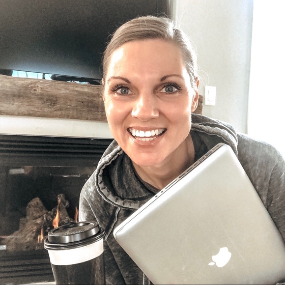 Meet your Posher. :) - Picture 1 of 1